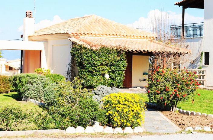 Image No.6-2 Bed Maisonette for sale