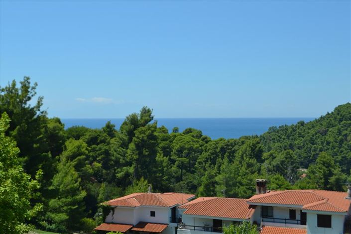 Image No.17-4 Bed Maisonette for sale