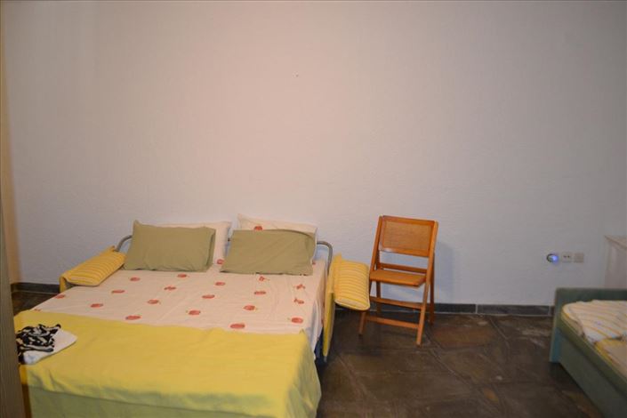 Image No.23-4 Bed Maisonette for sale