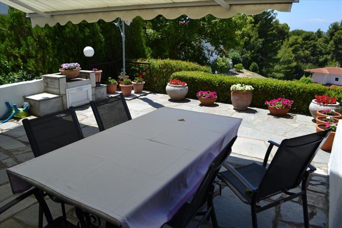 Image No.28-4 Bed Maisonette for sale