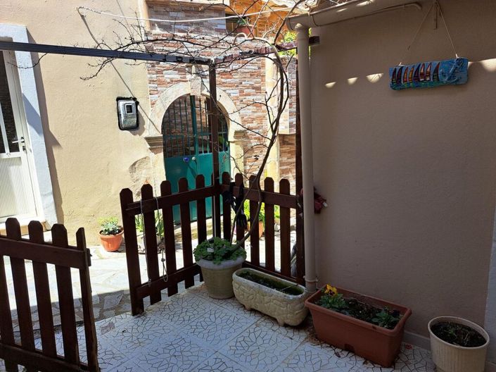 Image No.7-1 Bed Maisonette for sale