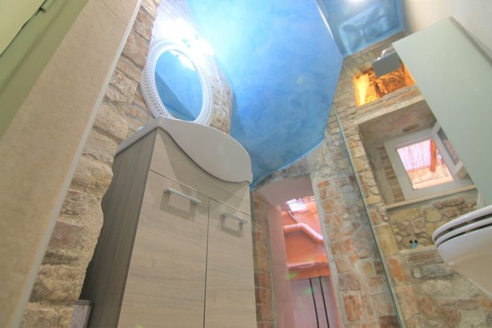 Image No.19-2 Bed Flat for sale