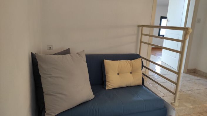 Image No.17-2 Bed Maisonette for sale