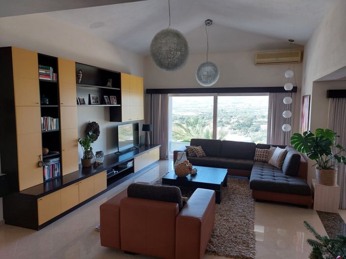 Image No.7-Villa for sale