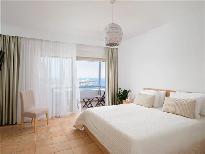 Image No.16-6 Bed Villa for sale