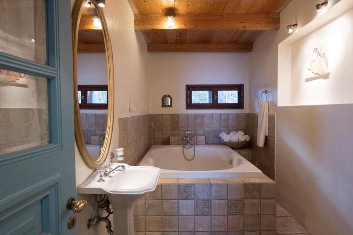 Image No.17-Villa for sale