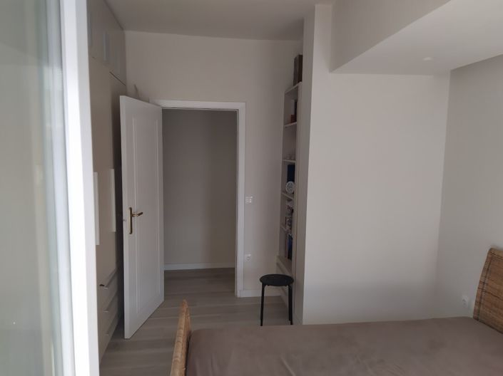 Image No.9-4 Bed Flat for sale