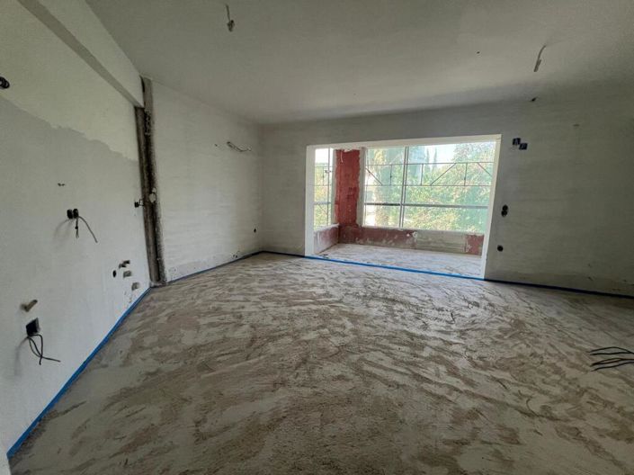 Image No.17-1 Bed Flat for sale