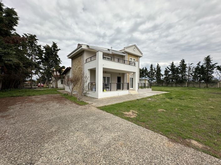 Image No.4-5 Bed Property for sale