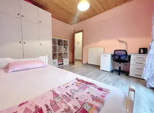 Image No.11-3 Bed Flat for sale