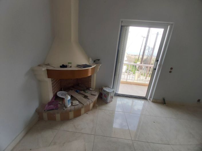 Image No.13-6 Bed Maisonette for sale