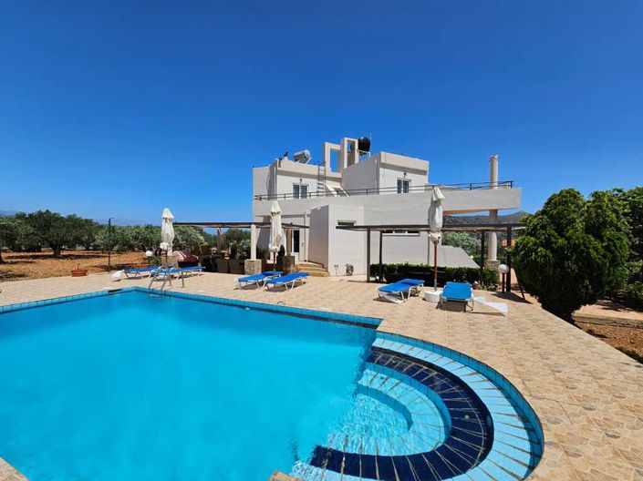 Image No.1-4 Bed Villa for sale