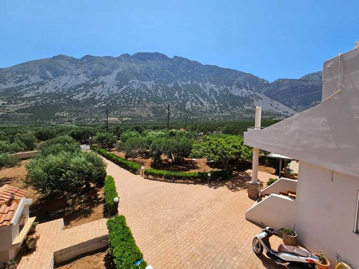 Image No.16-4 Bed Villa for sale