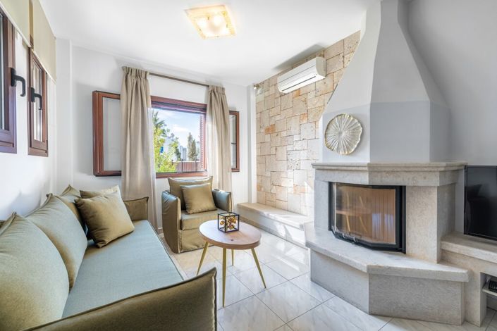 Image No.7-4 Bed Villa for sale