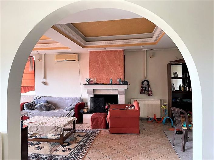 Image No.15-4 Bed Property for sale