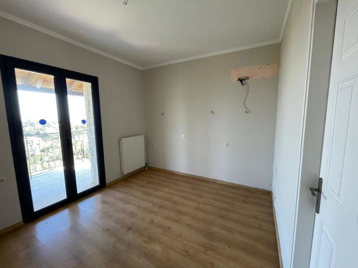 Image No.30-3 Bed Villa for sale