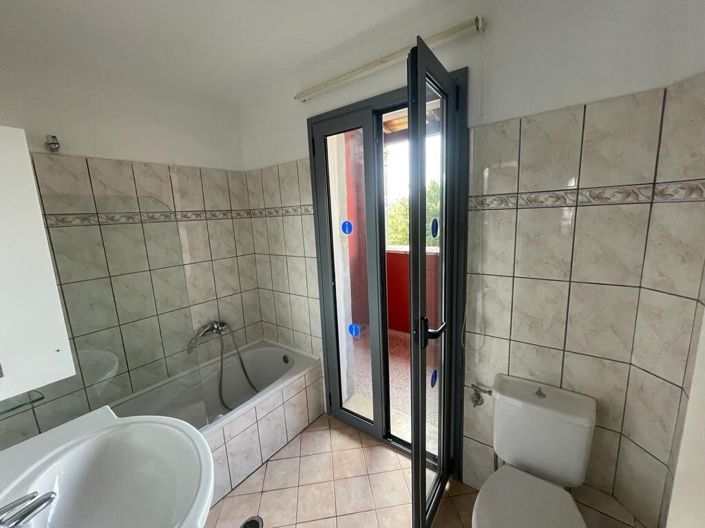 Image No.26-3 Bed Villa for sale