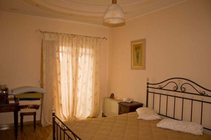 Image No.15-6 Bed Villa for sale