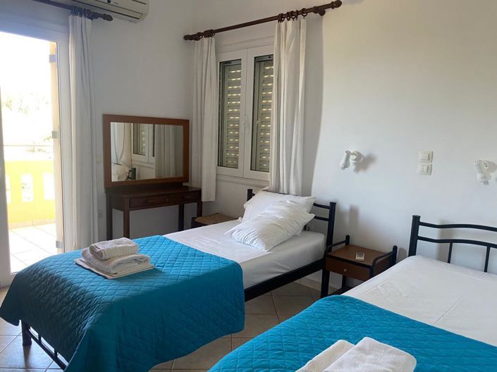 Image No.6-3 Bed Villa for sale