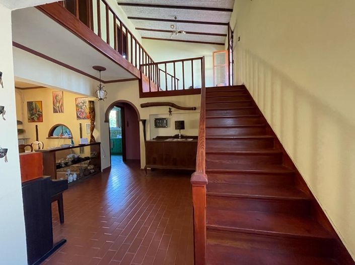 Image No.14-3 Bed Property for sale