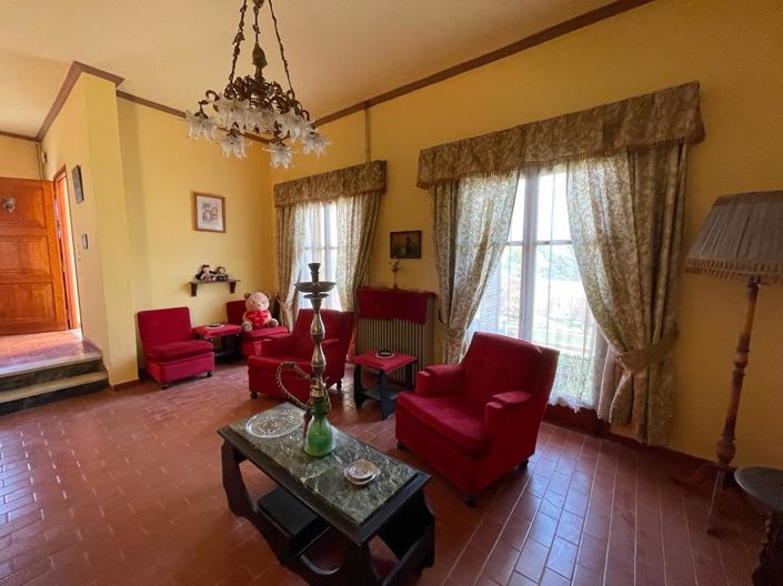 Image No.17-3 Bed Property for sale