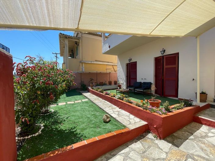 Image No.7-3 Bed Property for sale