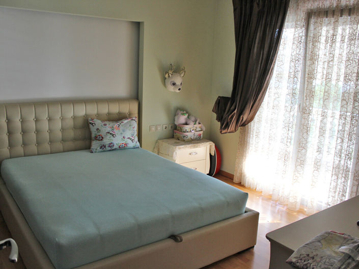 Image No.11-4 Bed Property for sale