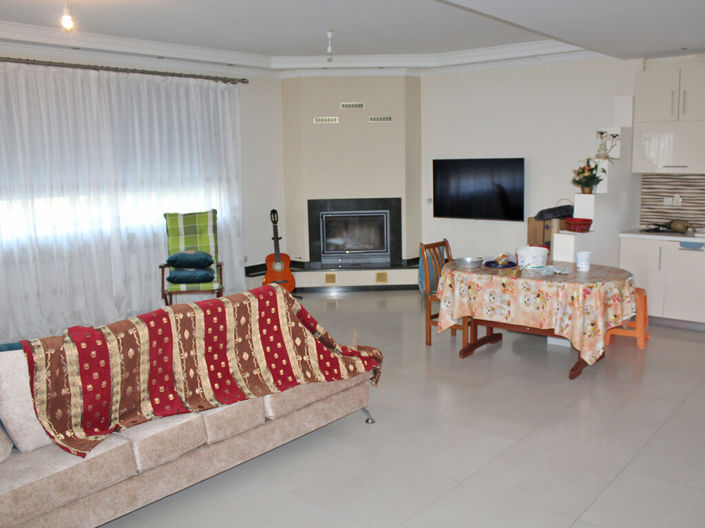 Image No.19-4 Bed Property for sale