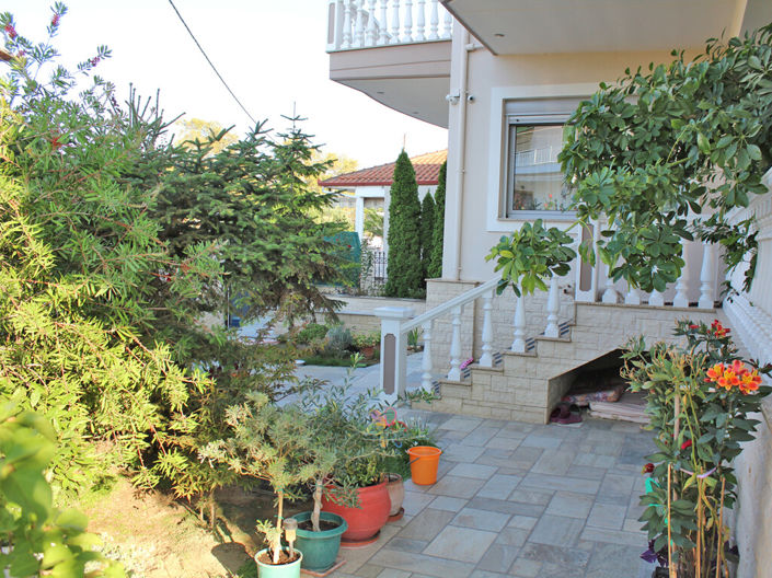 Image No.26-4 Bed Property for sale