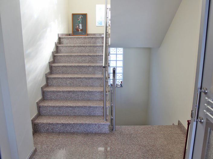 Image No.5-4 Bed Property for sale