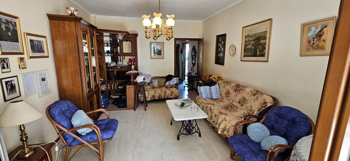 Image No.4-2 Bed Maisonette for sale