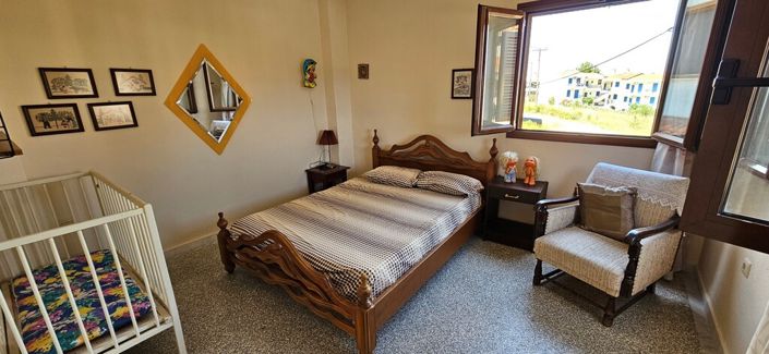 Image No.7-2 Bed Maisonette for sale