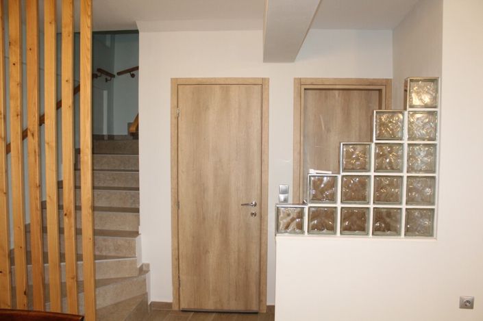 Image No.14-3 Bed Maisonette for sale