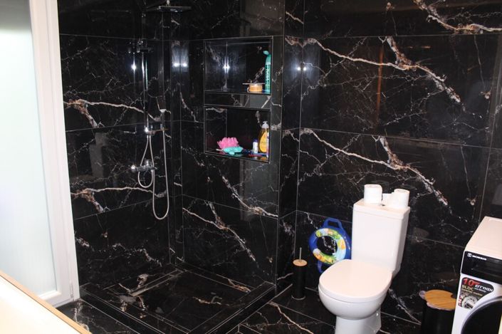 Image No.25-3 Bed Maisonette for sale