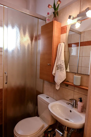 Image No.13-3 Bed Property for sale