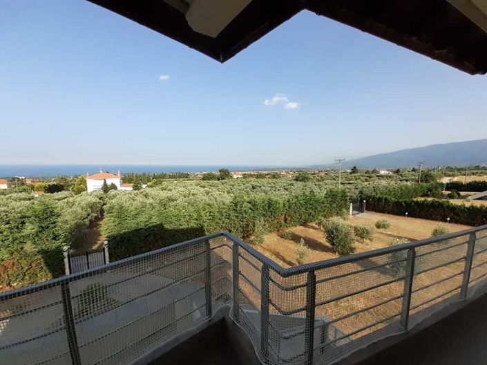 Image No.13-4 Bed Property for sale