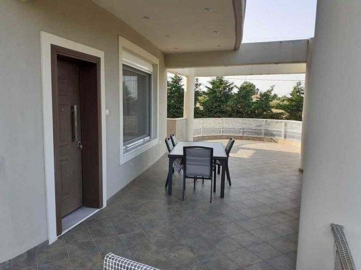 Image No.16-4 Bed Property for sale