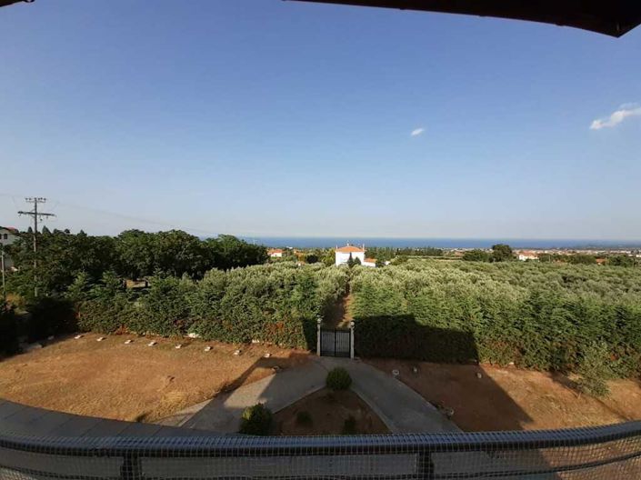 Image No.2-4 Bed Property for sale