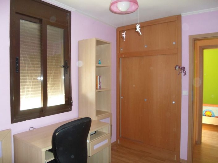 Image No.8-4 Bed Maisonette for sale