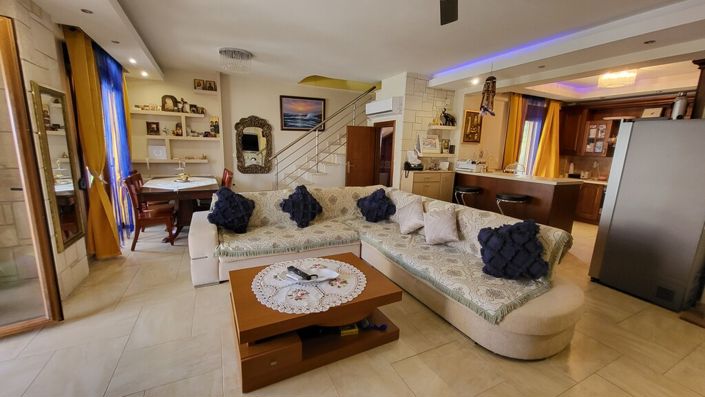 Image No.4-2 Bed Duplex for sale