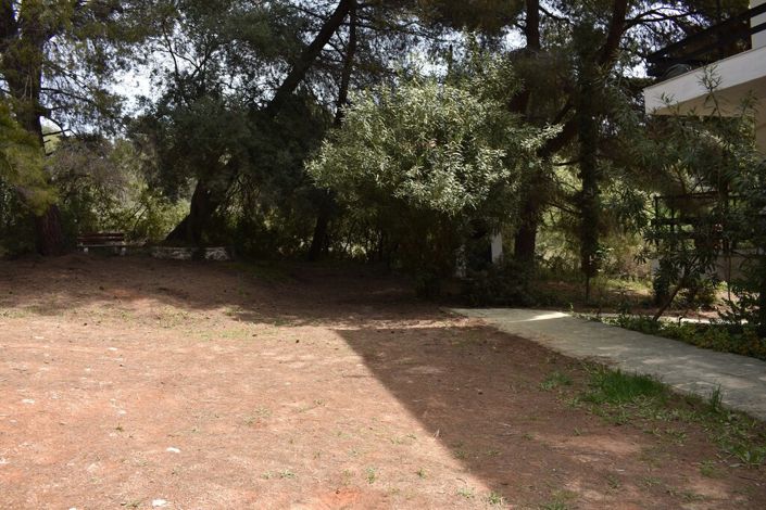 Image No.26-2 Bed Flat for sale