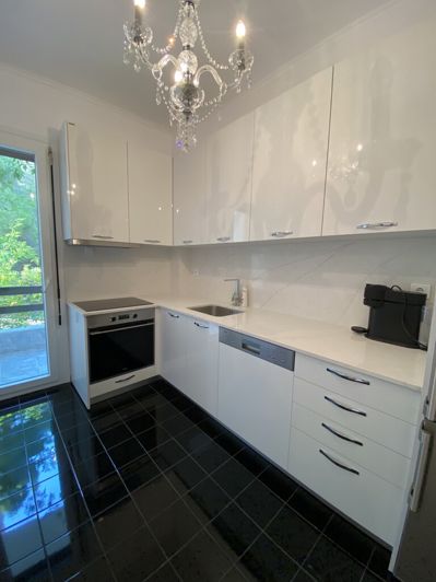 Image No.4-2 Bed Flat for sale