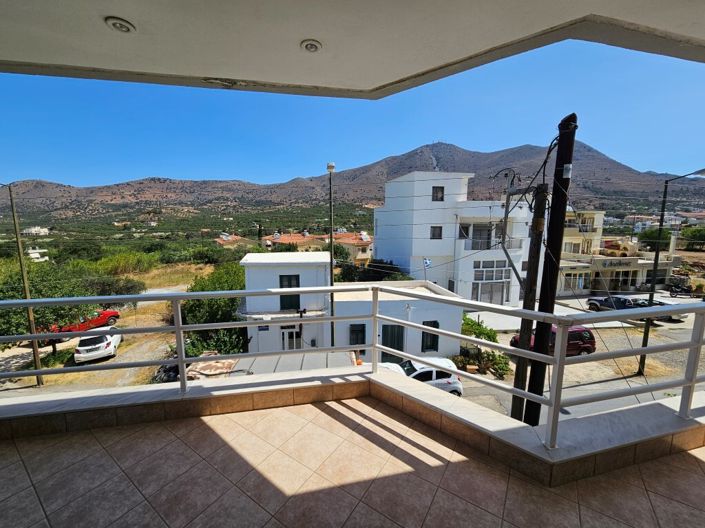 Image No.16-4 Bed Maisonette for sale