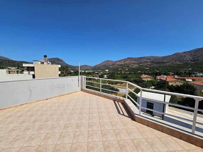 Image No.28-4 Bed Maisonette for sale