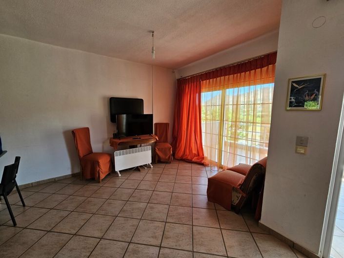 Image No.3-4 Bed Maisonette for sale