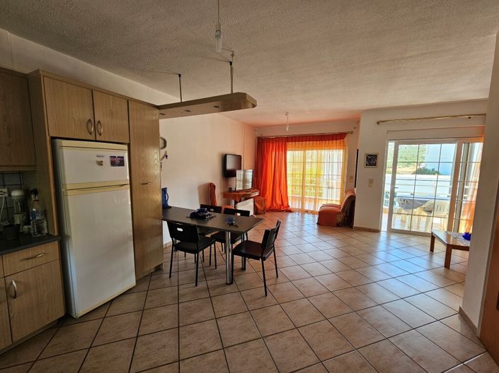 Image No.6-4 Bed Maisonette for sale