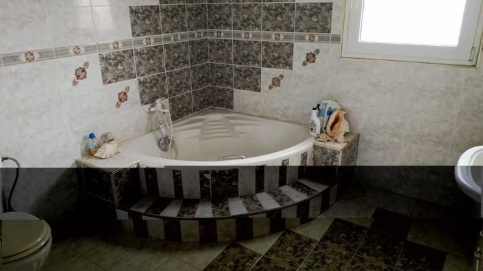 Image No.24-5 Bed Maisonette for sale