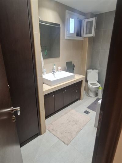 Image No.14-5 Bed Property for sale