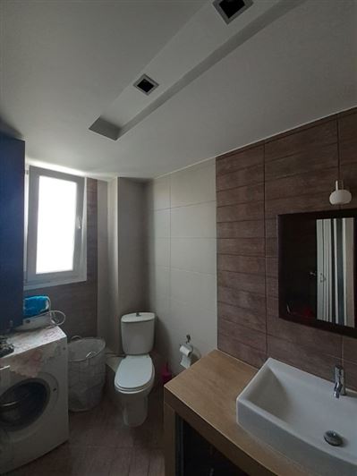 Image No.15-5 Bed Property for sale