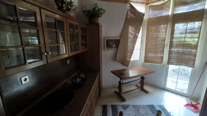 Image No.14-5 Bed Maisonette for sale